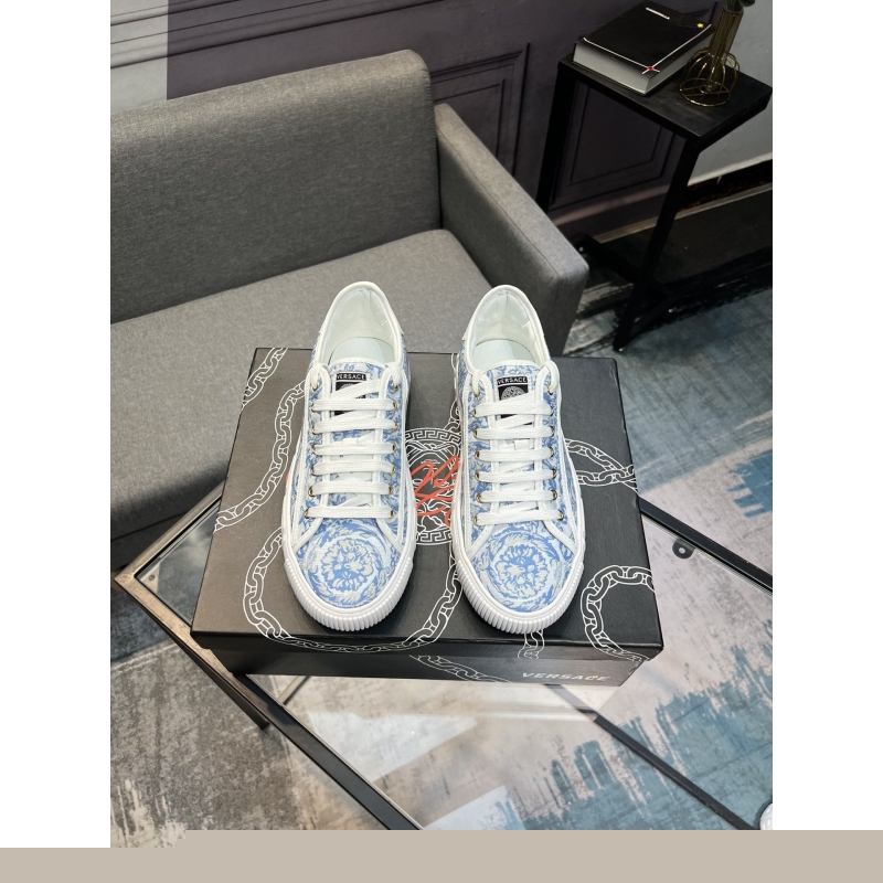 Givenchy Sneakers